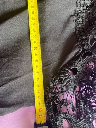 Blusa encaje negra talla L