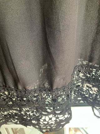 Blusa encaje negra talla L