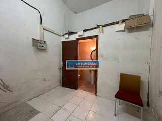 Local comercial en venta en Novelda