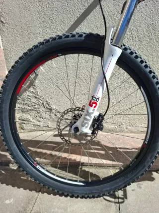 ROCKRIDER RR6.5 DOBLE SUSPENSIÓN (COMO NUEVA)