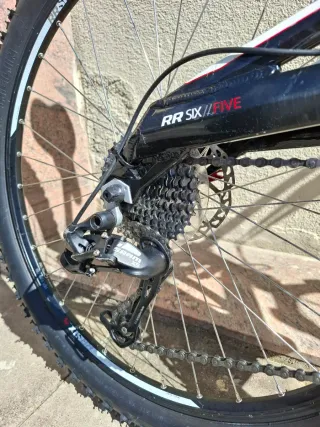 ROCKRIDER RR6.5 DOBLE SUSPENSIÓN (COMO NUEVA)