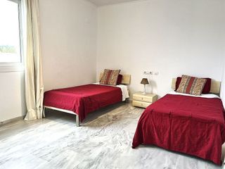 Piso en venta en Nueva Andalucía centro en Marbella