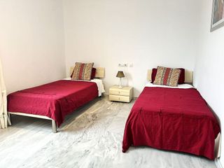 Piso en venta en Nueva Andalucía centro en Marbella