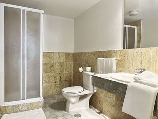 Piso en venta en Nueva Andalucía centro en Marbella