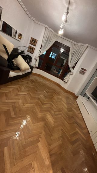 Acuchillado y barnizado de suelos