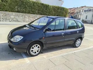 Renault escenis 2000
