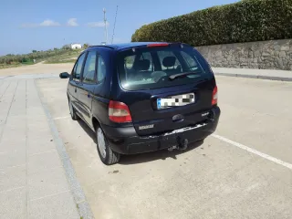 Renault escenis 2000