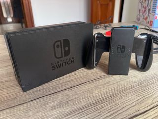 Nintendo Switch + Accesorios