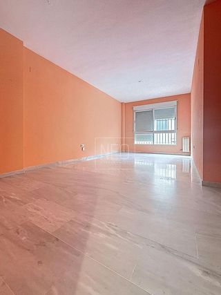 Piso en venta en Bola de Oro - Serrallo en Granada