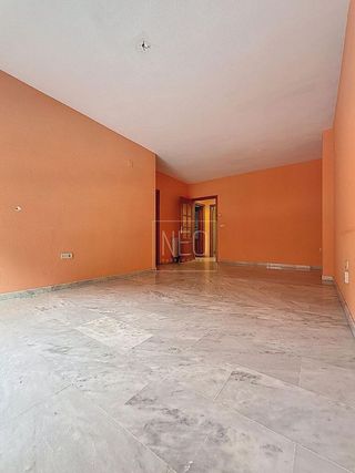 Piso en venta en Bola de Oro - Serrallo en Granada