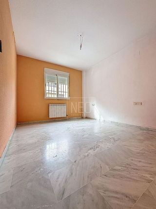 Piso en venta en Bola de Oro - Serrallo en Granada