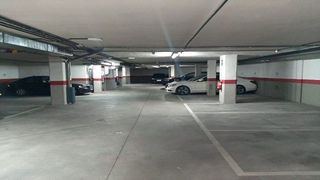 Garaje en venta en Alameda de Osuna en Madrid