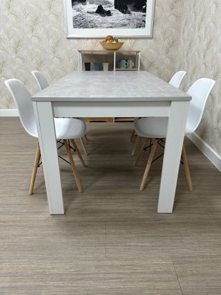 Mesa Comedor Blanca y Madera