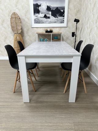 Mesa Comedor Blanca y Madera