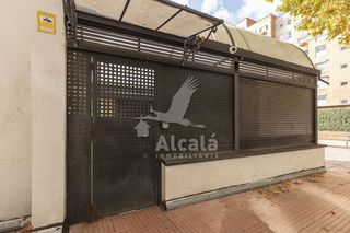 Garaje en venta en Reyes Católicos en Alcalá de Henares