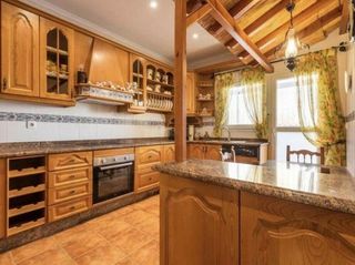 Chalet en alquiler en Río Real en Marbella