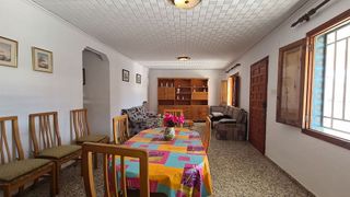 Chalet en alquiler en Oliva Playa en Oliva
