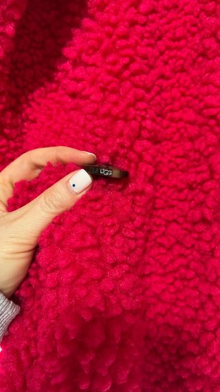 Abrigo UGG Teddy Fucsia Talla S