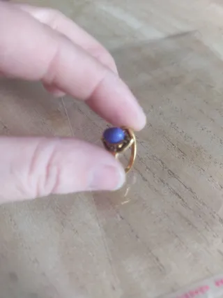Anello ottone dorato con pietra blu