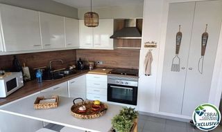 Piso en venta en Port Esportiu - Puig Rom - Canyelles en Roses