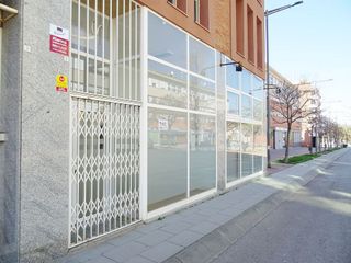 Local comercial en alquiler en Poble Nou - Zona Esportiva en Terrassa