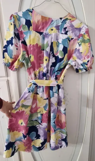 Abito corto floreale donna