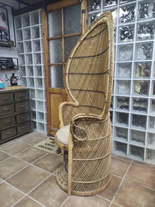 Silla  Emmanuel. .Pavo Real Mimbre