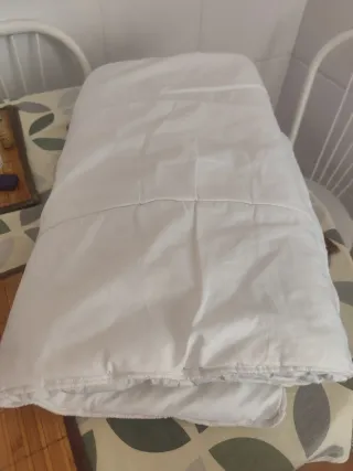 Cuna de bebé madera blanca con ruedas Y cajón