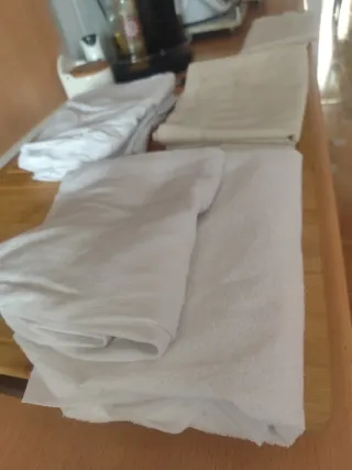 Cuna de bebé madera blanca con ruedas Y cajón