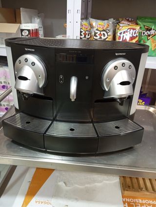 Cafetera Nespresso Gemini 220