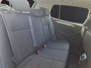 Volkswagen Golf Advance 1.6 TDI DPF 77 kW (105 CV)