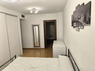 Piso en venta en San Luis en Almería