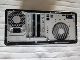 Caja HP TG01 con Fuente y Placa