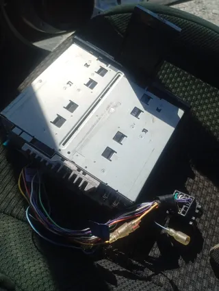 Autorradio PIONEER SPH-10BT