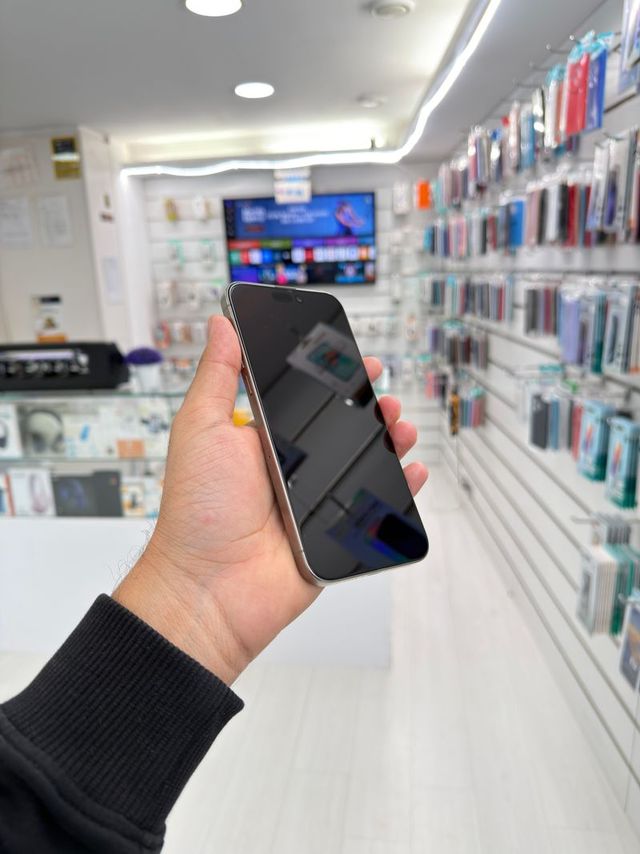 iPhone 15 Pro Max 256GB Titanio Natural