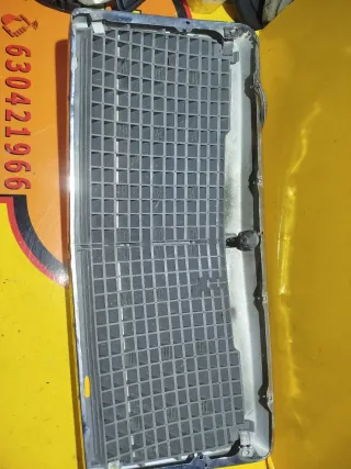 Rejilla Delantera Mercedes Benz W124