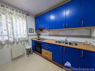 Piso en venta en Linares