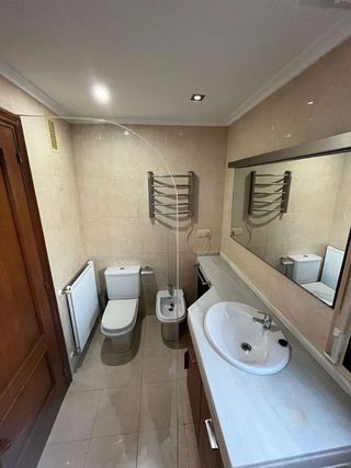 Piso en venta en Portillejo - Valdegastea en Logroño