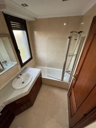 Piso en venta en Portillejo - Valdegastea en Logroño