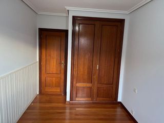 Piso en venta en Portillejo - Valdegastea en Logroño