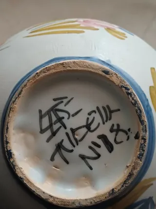 Jarra pintada a mano años 70/80 - Firmada