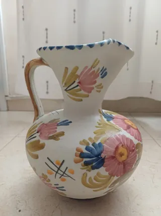 Jarra pintada a mano años 70/80 - Firmada