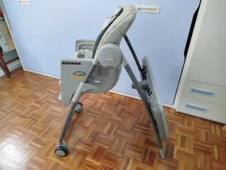 Trona 6 en 1 de Joie gris