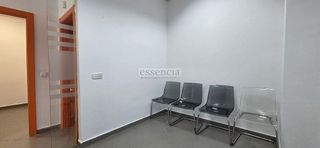 Local comercial en venta en Plaça Eliptica-Republica Argentina-Germanies en Gandia