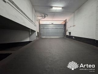 Garaje en venta en San Pedro de Deusto-La Ribera en Bilbao