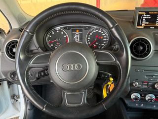 Audi A1 Adrenalin2 1.2 TFSI 63 kW (86 CV)