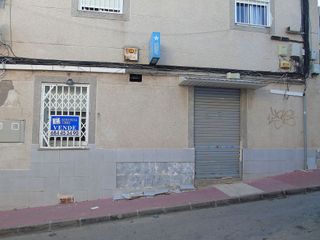 Local comercial en venta en Molina de Segura ciudad en Molina de Segura