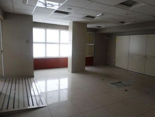 Local comercial en venta en Los Valles-San Vazquez-El Fuerte en Guadalajara