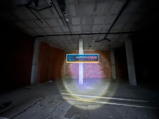 Local comercial en venta en Novelda