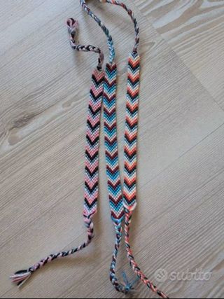 Braccialetti fatti a mano